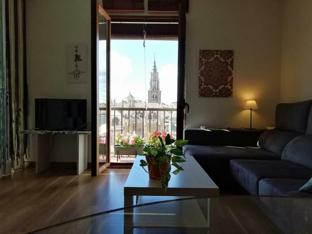 Apartamento Prana Junto Al Alcazar Toledo Exterior photo